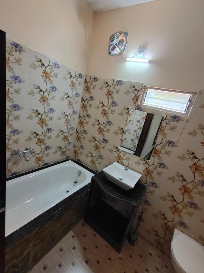 Green View Hotel & Resort Jhargram Dış mekan fotoğraf