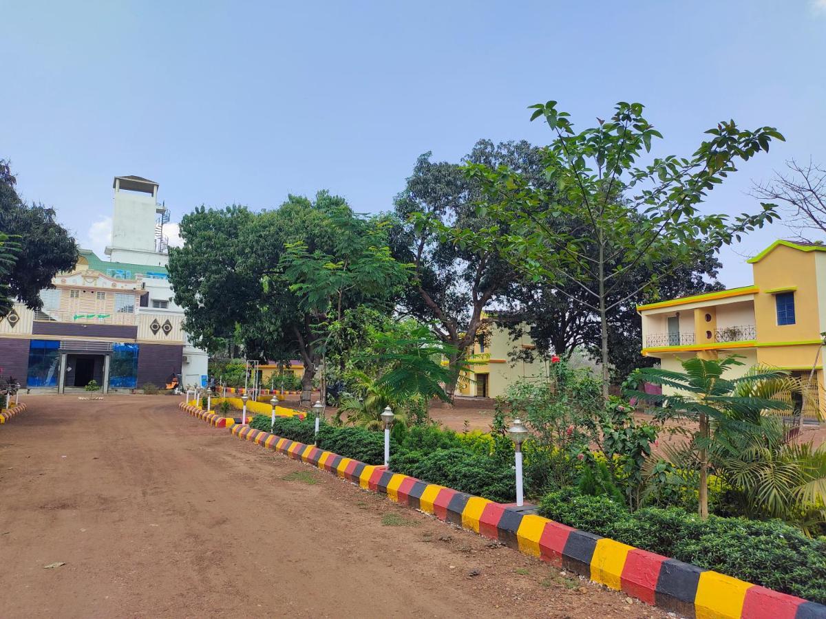 Green View Hotel & Resort Jhargram Dış mekan fotoğraf
